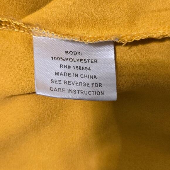 Shannon Ford Petite Metallic Dot Tunic Blouse Mustard Yellow 3/4 Sleeve Sz PL - Picture 6 of 7